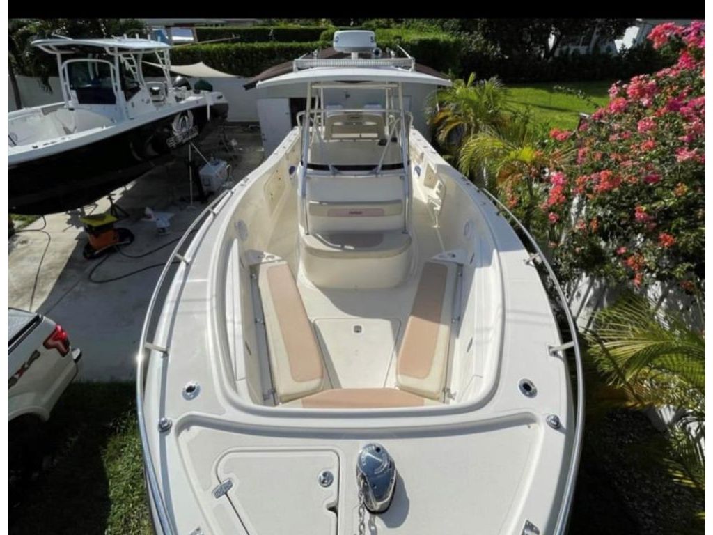 2001 Pursuit 3070 Westchester, Fl 114900