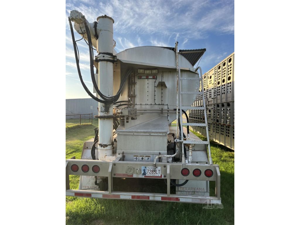 2004 Ledwell Bulk Auger Feed Trailer For Sale In Fletcher, Oklahoma 73541  Get ready to maximize you