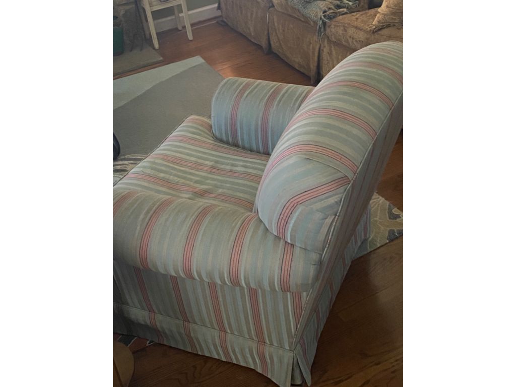 FREE VERY NICE ARM CHAIR