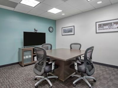 Private Meeting Room for 6 at Regus