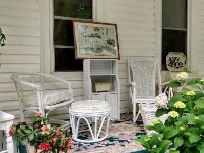 Wicker porch furniture