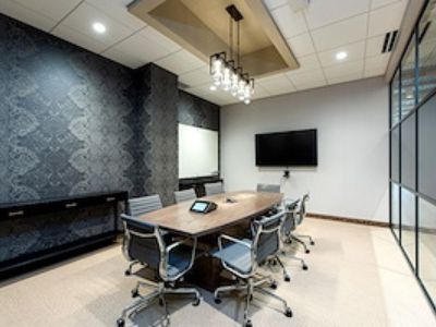 Private Meeting Room for 10 at Life Time Work - Green Street