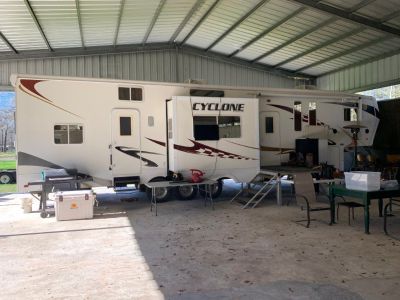 Heartland Cyclone Camper