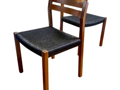 1950s Pair of Arne Hovmand-Olsen Model #401 Dining Chairs for j.l. Møller, Denmark - Painted Seats