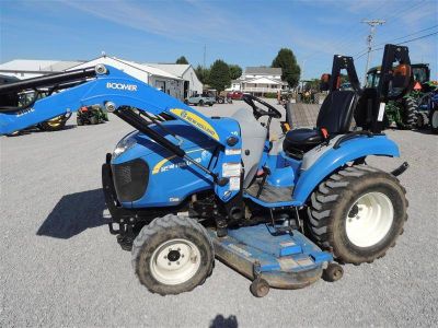 2011 NEW HOLLAND BOOMER 20