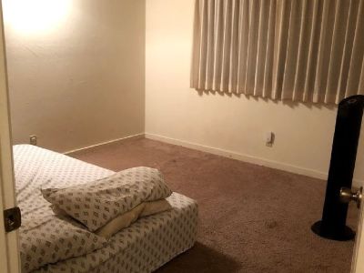 $890 / 132ft2 - Private room available for rent in clean and calm home