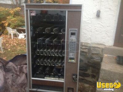 Snack Shop 6600 Snack Vending Machine