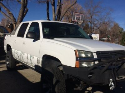 2005 Chevy Avalanche