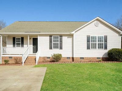 Spacious Home For Rent