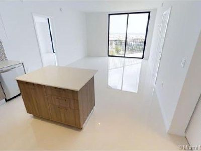 Brand new condo in Downtown Doral! Split floor plan 2 bedrooms 2 baths!!!