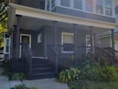3 Bedroom 1BA 1250 ft² Pet-Friendly Apartment For Rent in Erie, PA 1105 W 8th St