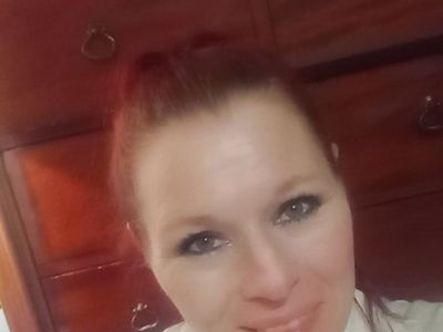Stephanie - Needs a Place or a Room