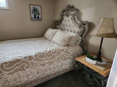Private room with shared bathroom in a House with 1 roomie