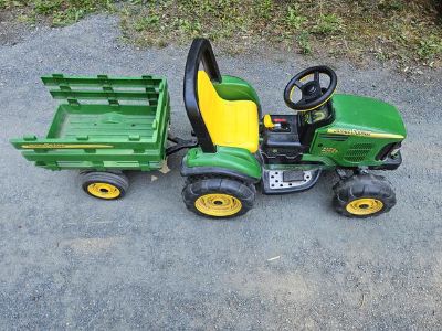 John deer tractor