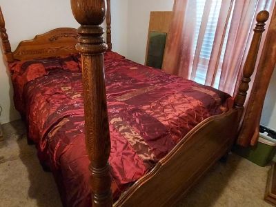 Solid Oak Queen Size bed