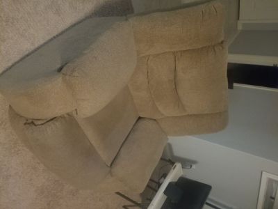 Beige Recliner Sofa and Couch set