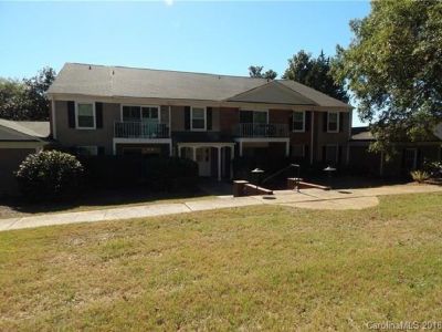 House for Sale - 7003 Quail Hill Road,Charlotte NC 28210-5119