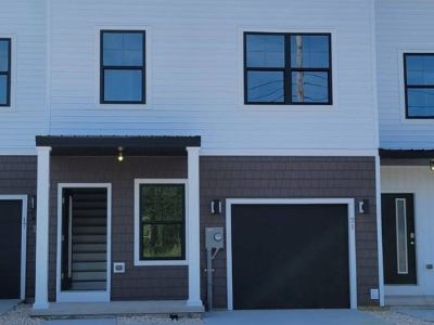 Brand New Townhome - MOVE IN READY!!