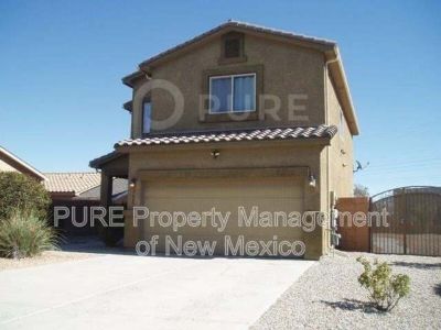 3 Bedroom 3BA 0 ft Pet-Friendly Apartment For Rent in Albuquerque, NM