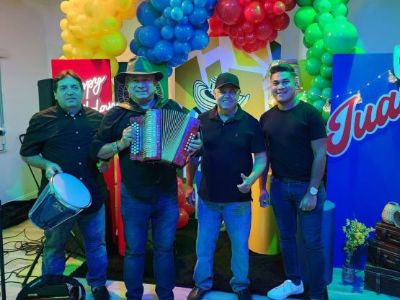 Grupo Vallenato 786 355-3039