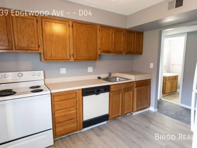 Move-in Special! A Renovated 1 Bed/1 Bath APARTMENT in PITTSBURGH!