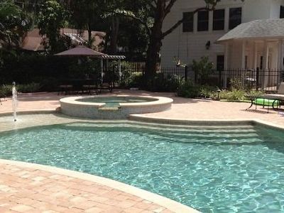 Beautiful Custom Swimming Pool Design Bonita Springs| Contemporary Pools
