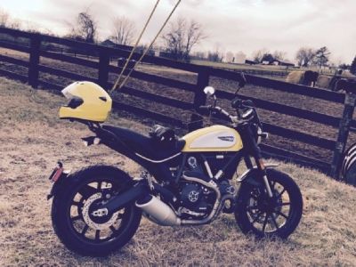 2016 Ducati Scrambler Icon - $6200 (Clarksville, TN)