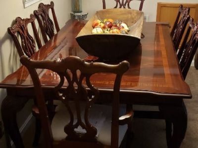 Thomasville Flame Mahogany Chippendale Dining Room Set