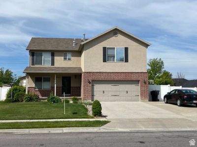 4 Bedroom 3BA 2546 ft Single Family Home For Sale in KAYSVILLE, UT