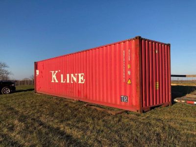 SALE! 40' Shipping / Storage Container