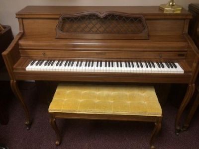 Used Kimball Spinet Piano ? like new in Aston, PA