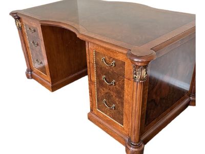 1990s Executive Solid Wood Desk – Mint Condition – Traditional Design