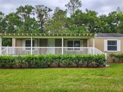 3 Bedroom 2BA 1042 ft Furnished Pet-Friendly Apartment For Rent in Marion County, FL
