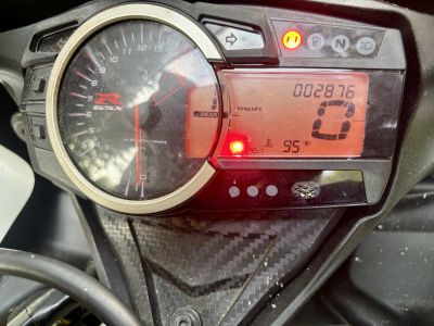 2016 GSX-R750 Track Bike