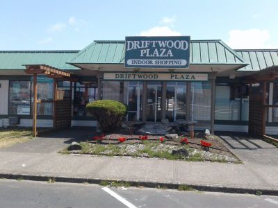 Driftwood Plaza, First Cabin Unit  Available in Ocean Shores