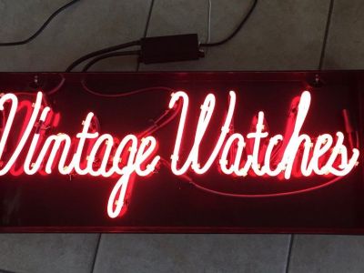 CUSTOM NEON SIGNS