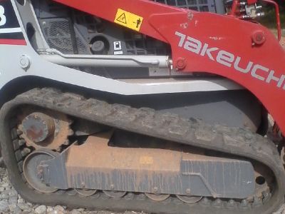 ALMOST new Takeuchi tl8 track Skidsteer