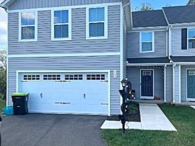 4 Bedroom 2.5BA 1293 ft Pet-Friendly Apartment For Rent in Lynchburg, VA