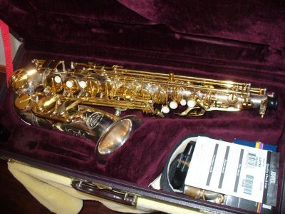 Jupiter JAS - 869SG Eb Alto Saxophone Silver/Gold