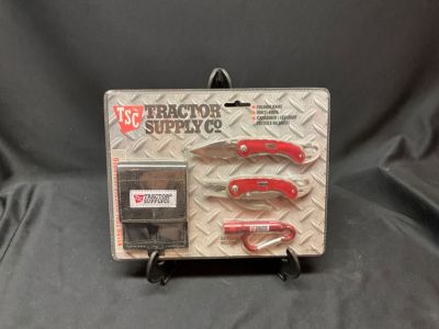 Three Piece Tractor Supply Gift Set