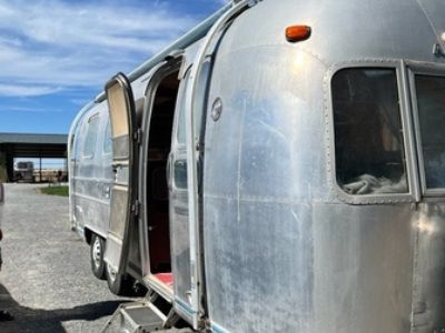1975 Airstream Overlander 27' Travel Trailer