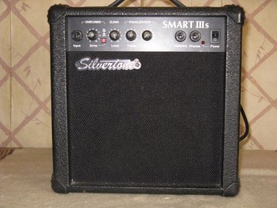 Silvertone Smart III Guitar Amp