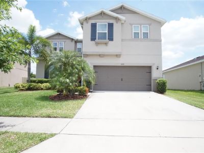 4 Bedroom 3BA 2700 ft Apartment For Rent in Orlando, FL