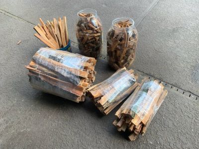 Kindling lighter pine