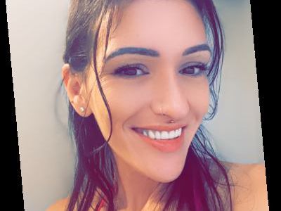 Female Professional Female seeks a small or large room