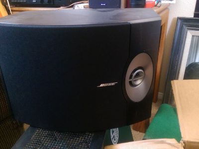 Bose 301 Bookshelf Speakers