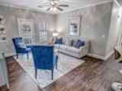 1 Bedroom 1BA 800 ft² Pet-Friendly Apartment For Rent in Byron, GA Brighton Park Apartments