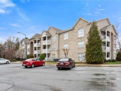 1 Bedroom 1BA 864 ft Apartment For Rent in Greensboro, NC