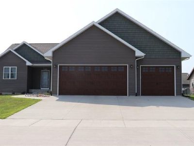 4 BR, 3 Bath Home, Built in 2016!  LIKE NEW!