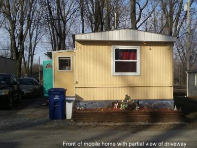 2 BDRM mobile home with lake rights